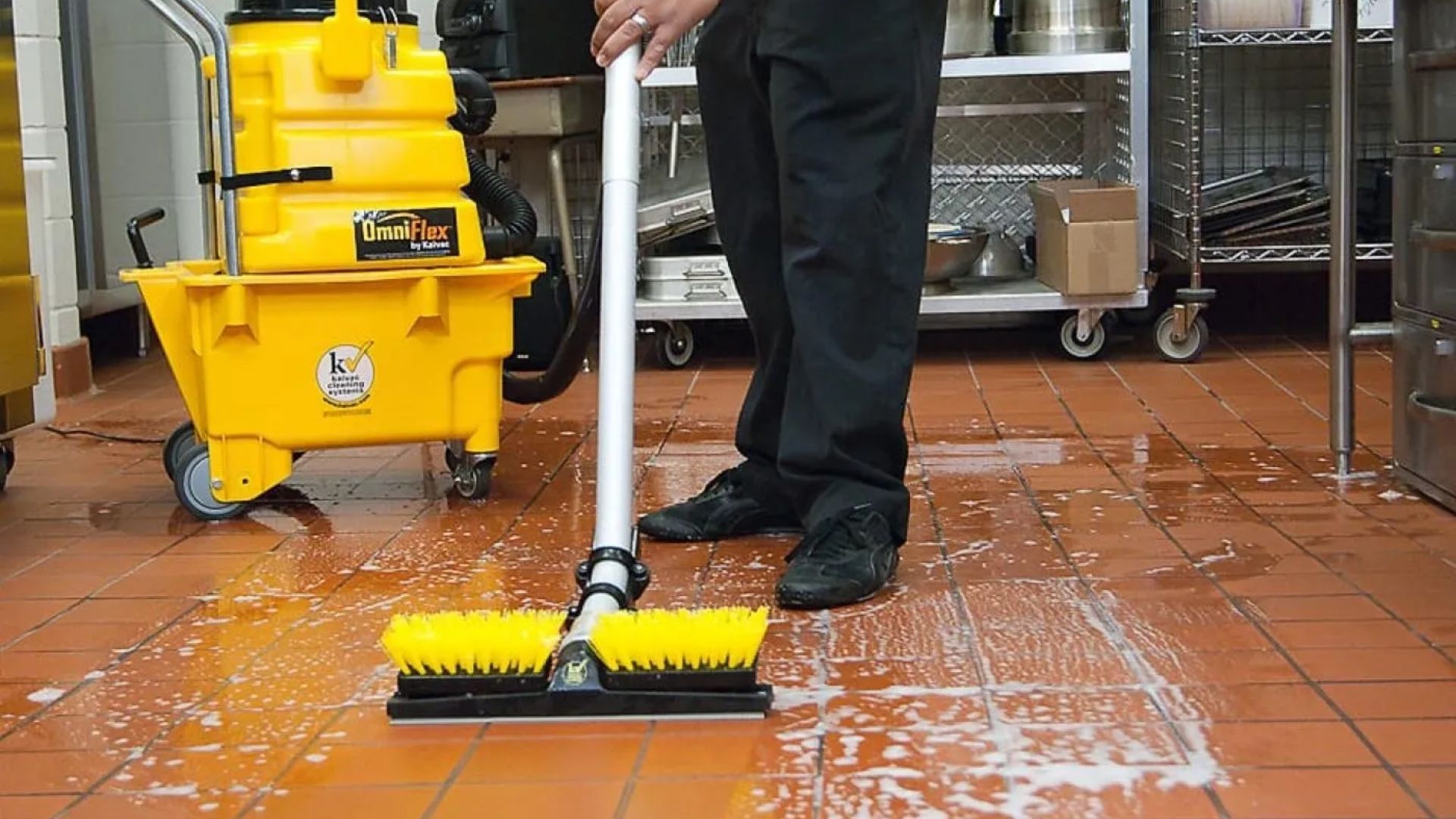  tips to use floor cleaning service to keep your floor clean