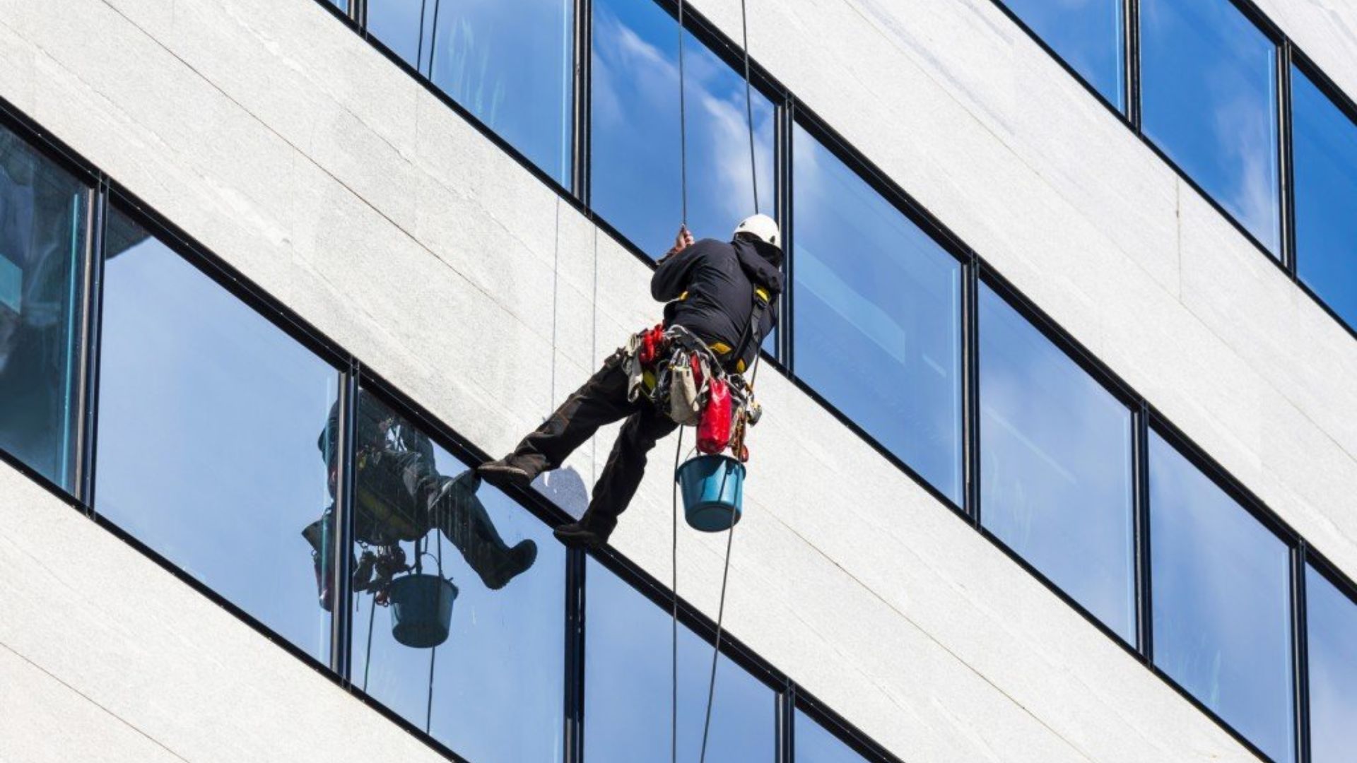 Benefits of Regular External Building Cleaning Services